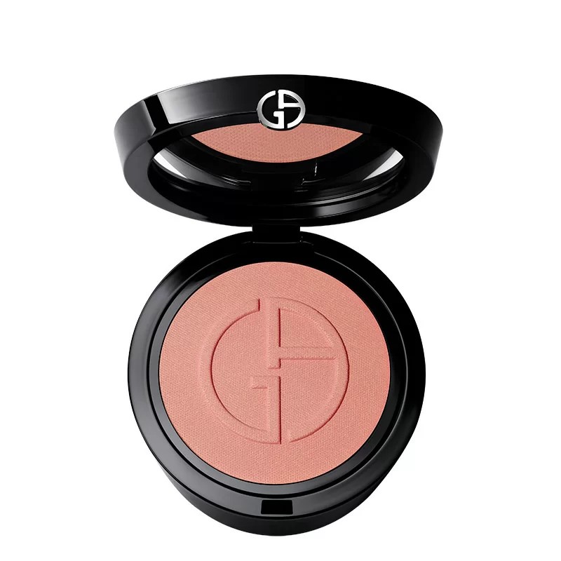 blush luminoso in seta